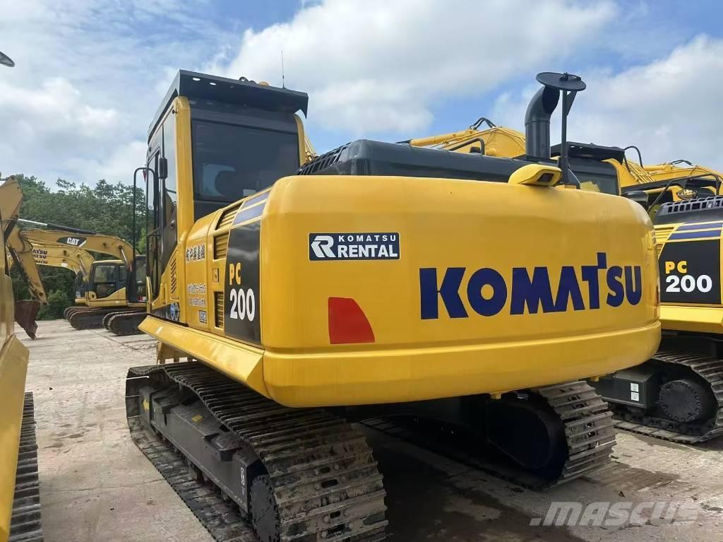 Komatsu PC 200 8N Pásové rýpadlá