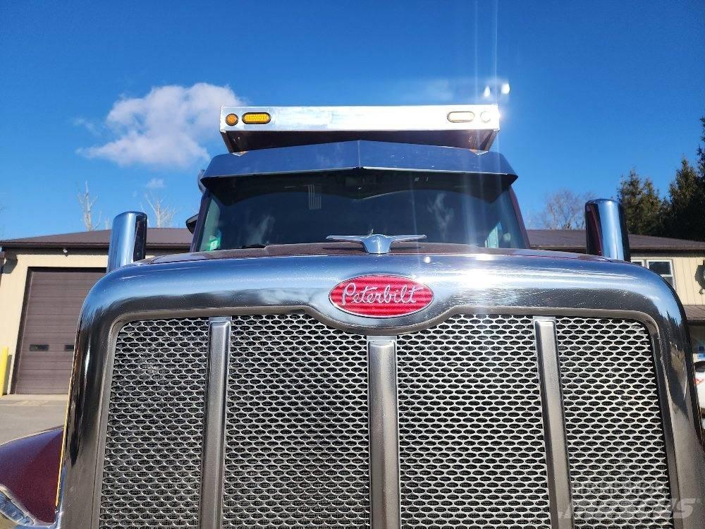 Peterbilt 567 Ťahače