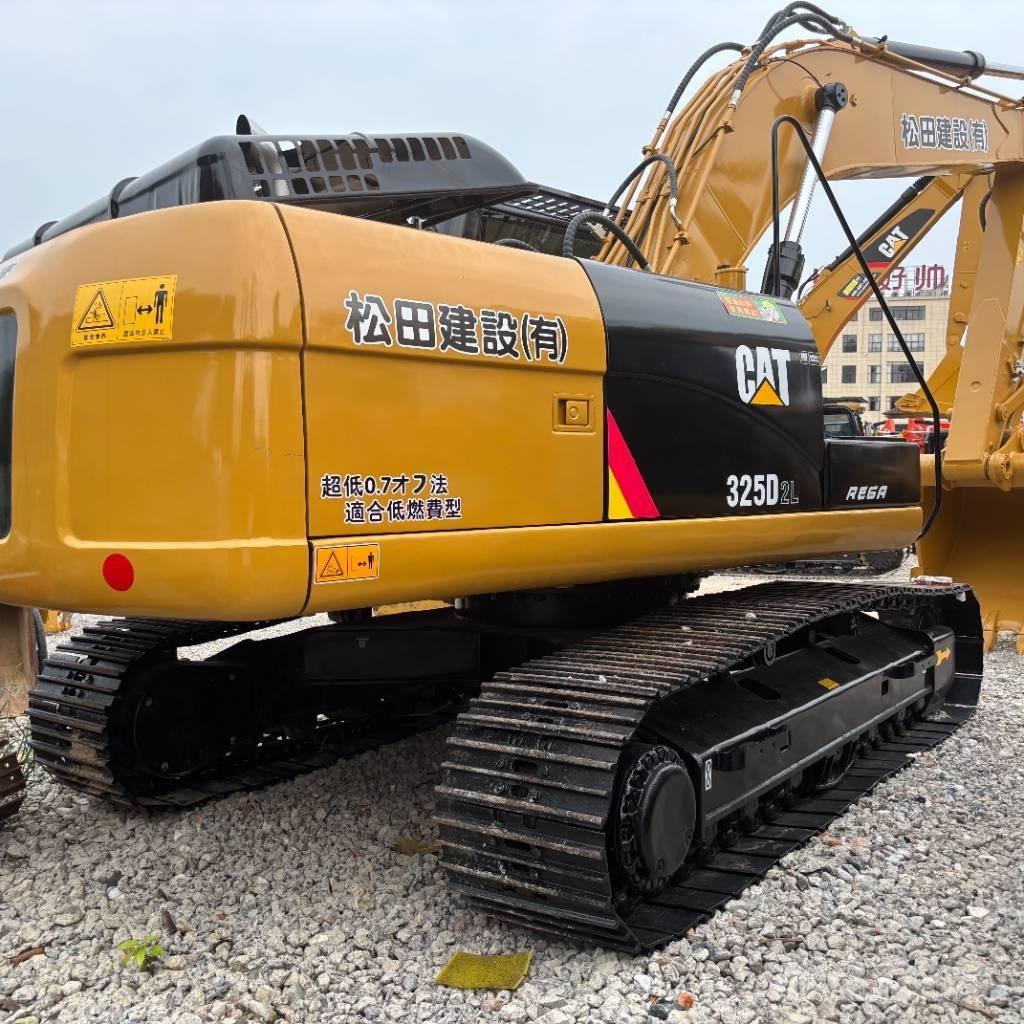 CAT 325 Pásové rýpadlá