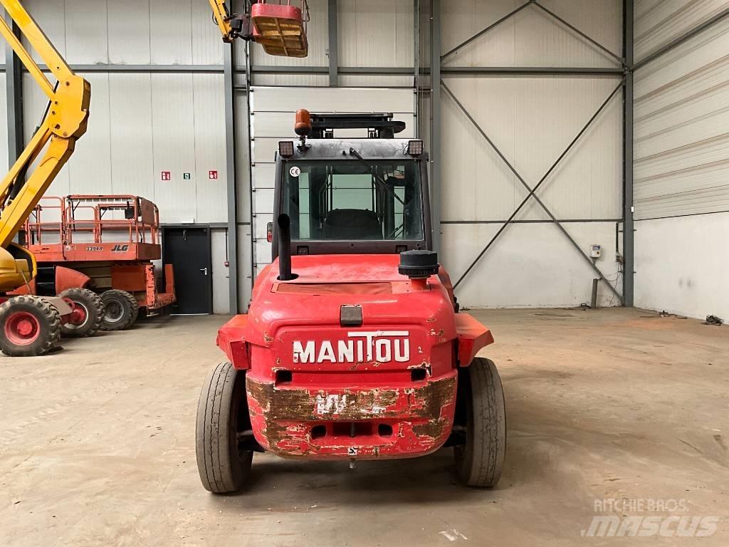 Manitou MC 40 Terénne vysokozdvižné vozíky