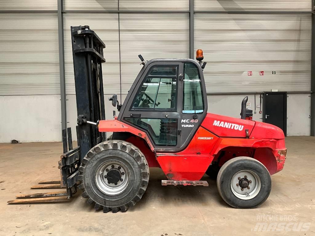 Manitou MC 40 Terénne vysokozdvižné vozíky