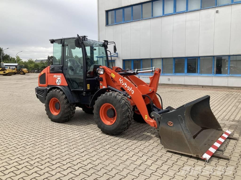 Kubota R 090 Šmykom riadené nakladače