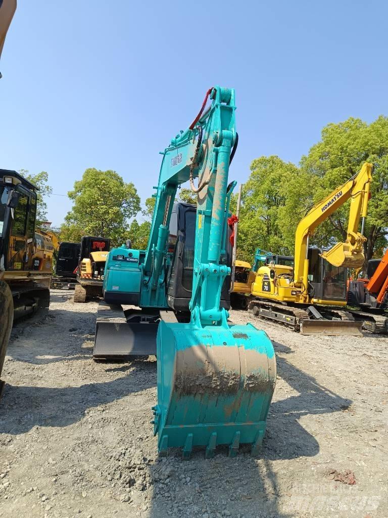 Kobelco SK 75 Midi rýpadlá 7 t - 12 t