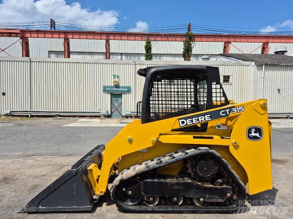 DEERE CT315 Šmykom riadené nakladače
