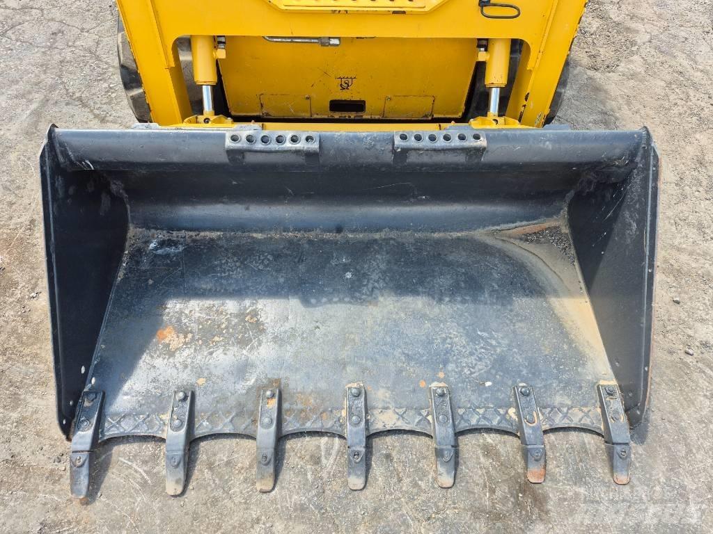 DEERE CT315 Šmykom riadené nakladače