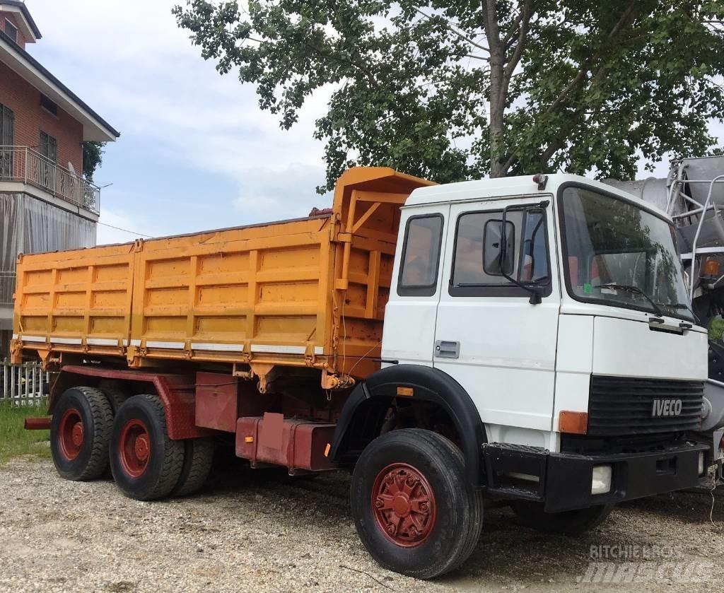 Iveco 330-26 Sklápače