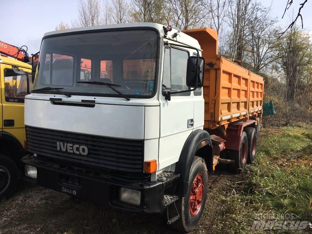 Iveco 330-26 Sklápače