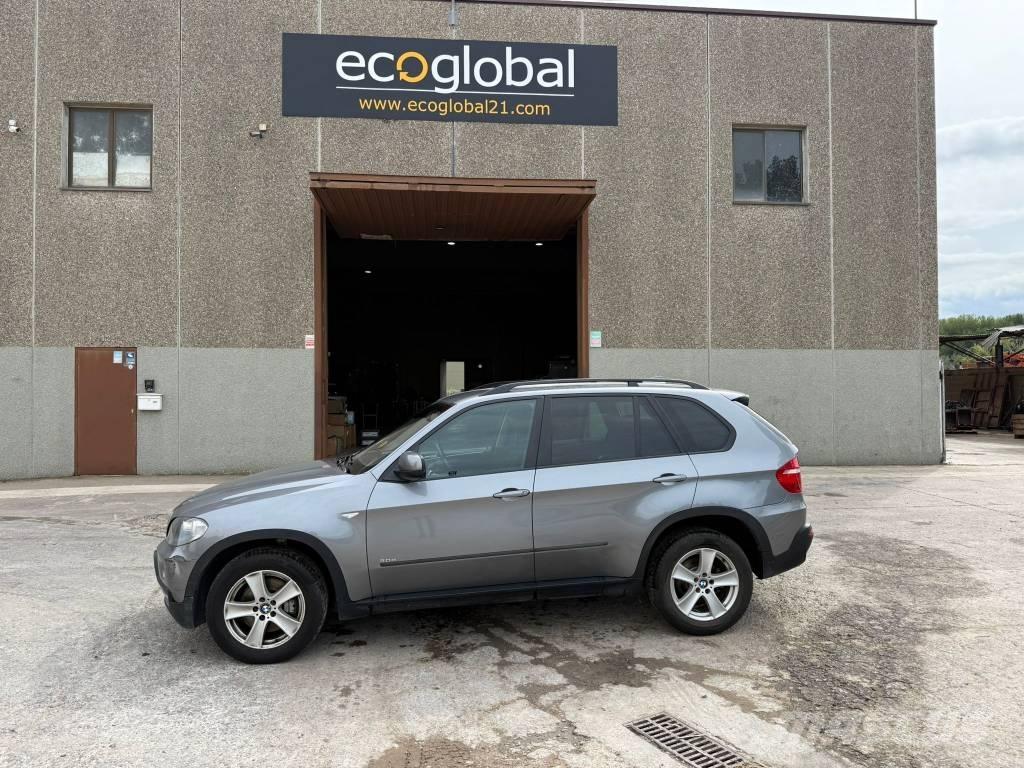 BMW X5 3.0D Automobily