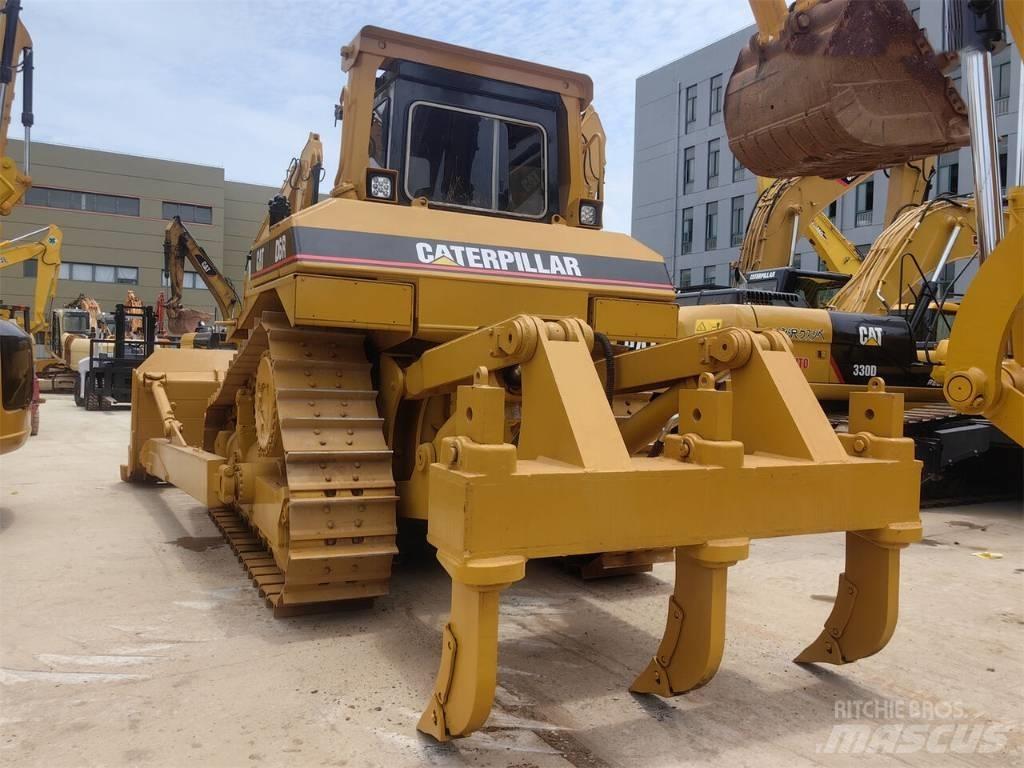 CAT D 6 R Pásové dozéry