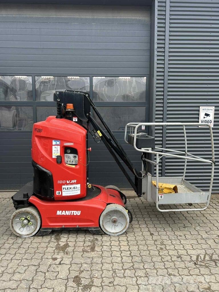 Manitou 100 VJR Vertikálne stĺpové výťahy