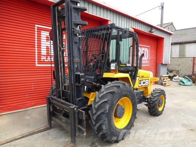 JCB 926 Terénne vysokozdvižné vozíky