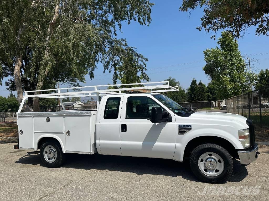 Ford F 250 Nakladacia/sklápacia bočnica