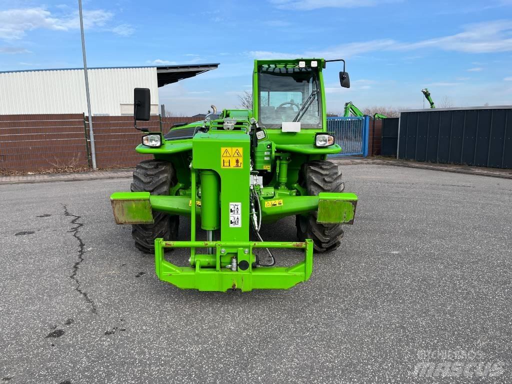 Merlo P40.17PLUS Teleskopické manipulátory
