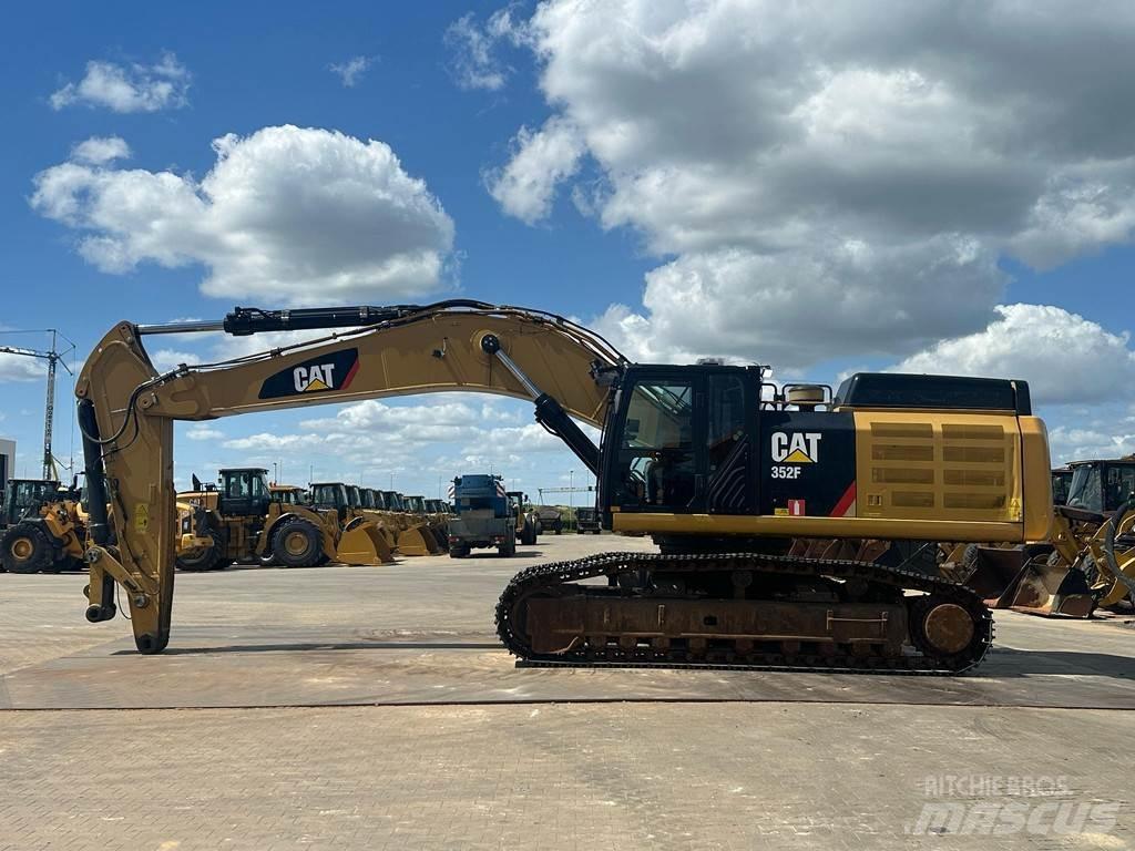 CAT 352F Pásové rýpadlá