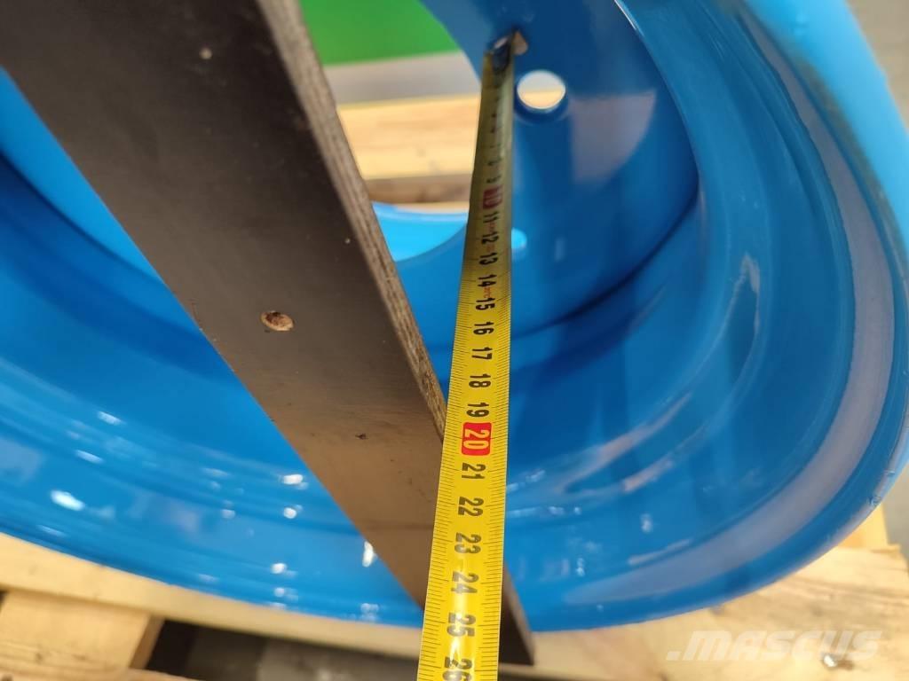  Meclac 12 MXT rim Pneumatiky, kolesá a ráfiky