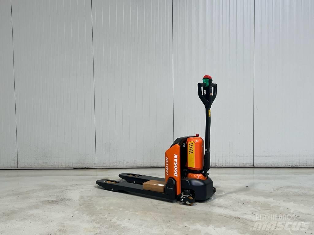 Doosan LPM15N-7 Nízkozdvižný vozík