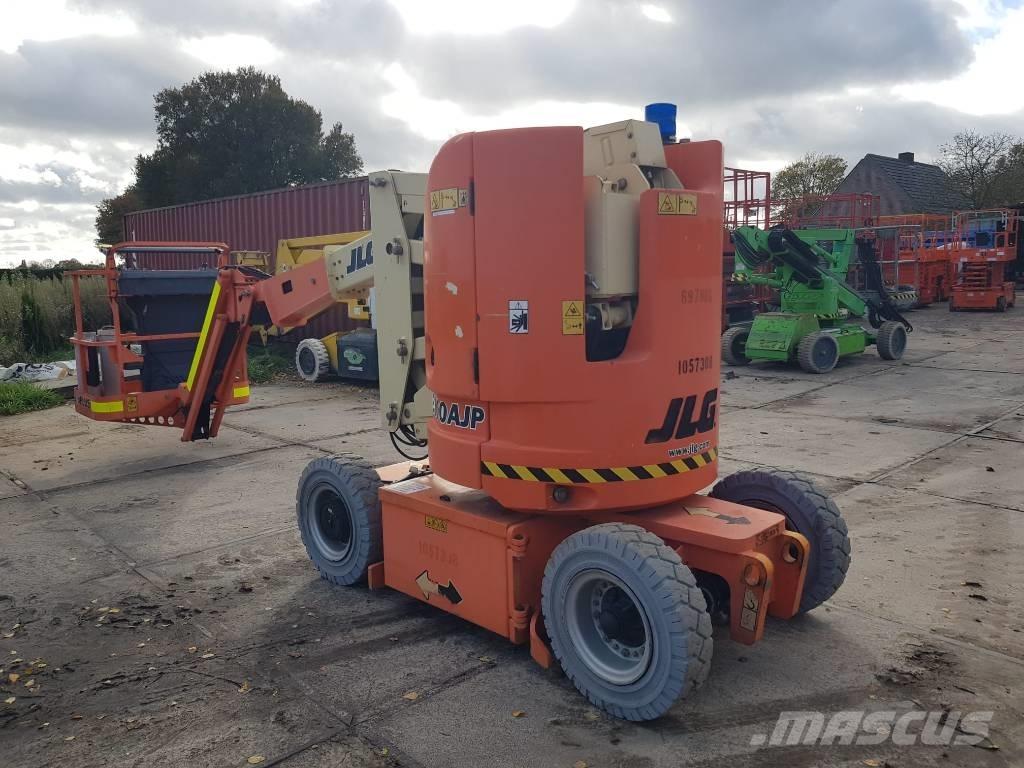 JLG E300 AJP Kĺbové plošiny