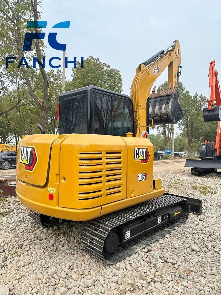 CAT 306 Mini rýpadlá < 7t