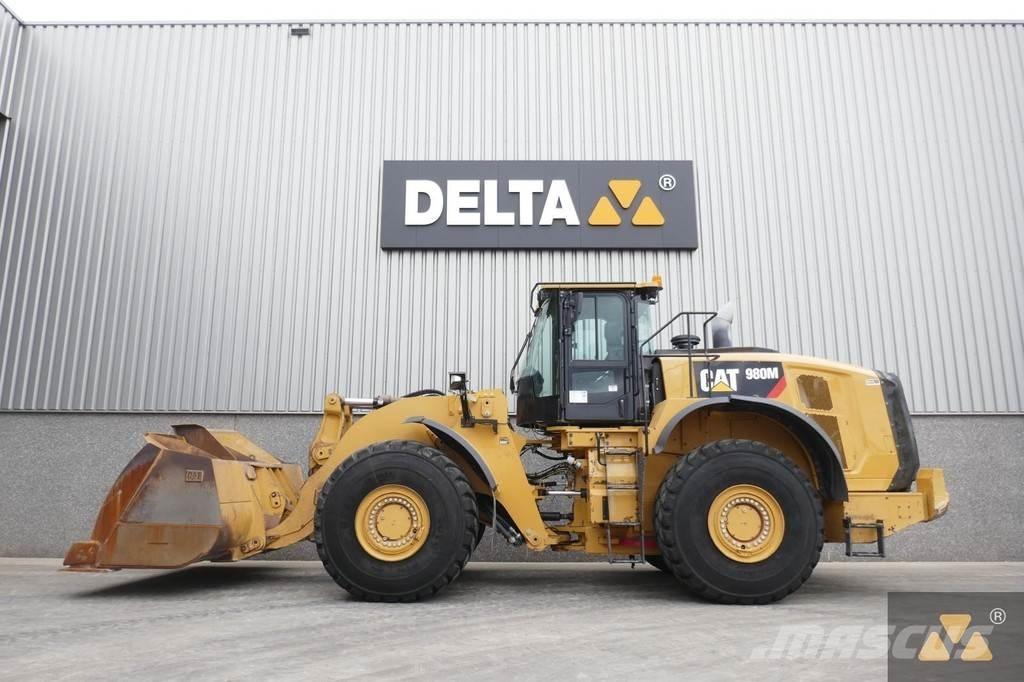 CAT 980M Kolesové nakladače