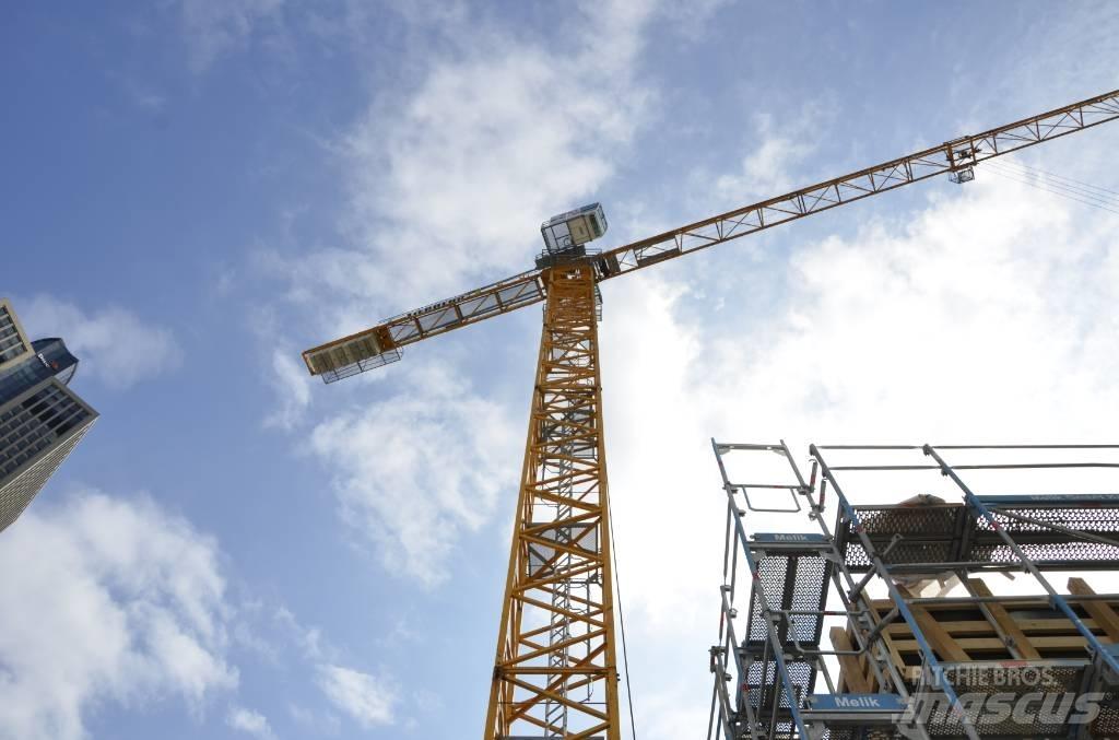 Liebherr 110 EC-B 6 Stavebné žeriavy