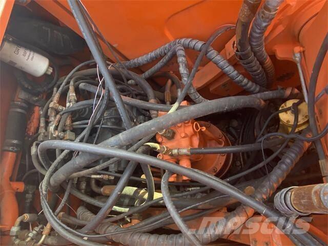 Doosan DH150 Pásové rýpadlá