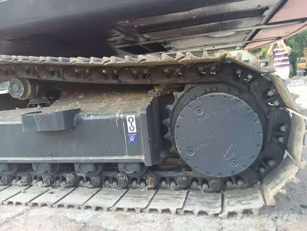 Doosan DX 225 LC-9C Pásové rýpadlá