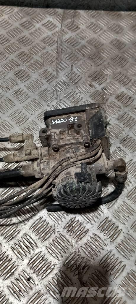 Scania G 400   1879275 Brzdy