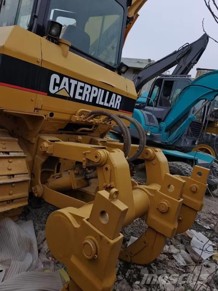 CAT D 6 G Pásové dozéry