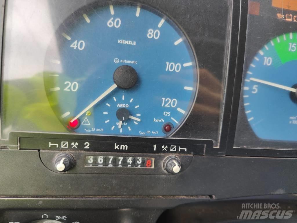 Mercedes-Benz 1223 Skriňová nadstavba