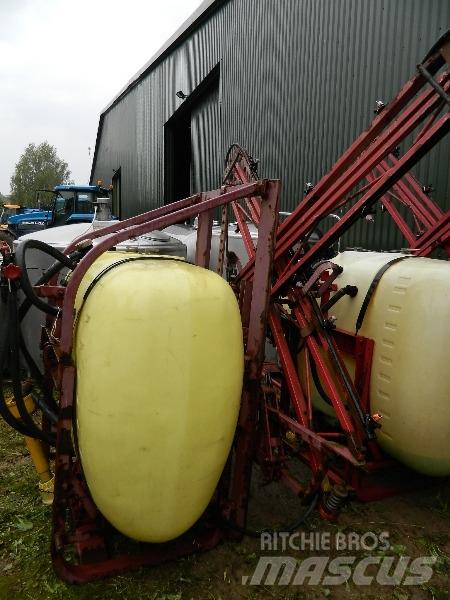 Hardi 800 Ťahané postrekovače