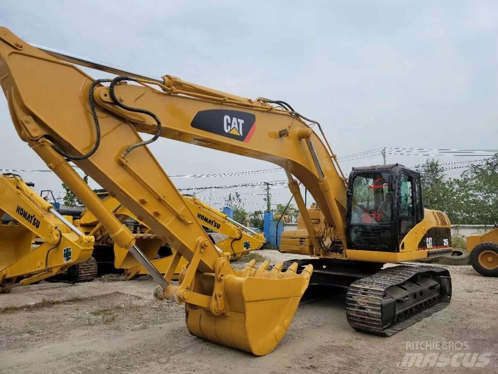 CAT 325 D Pásové rýpadlá