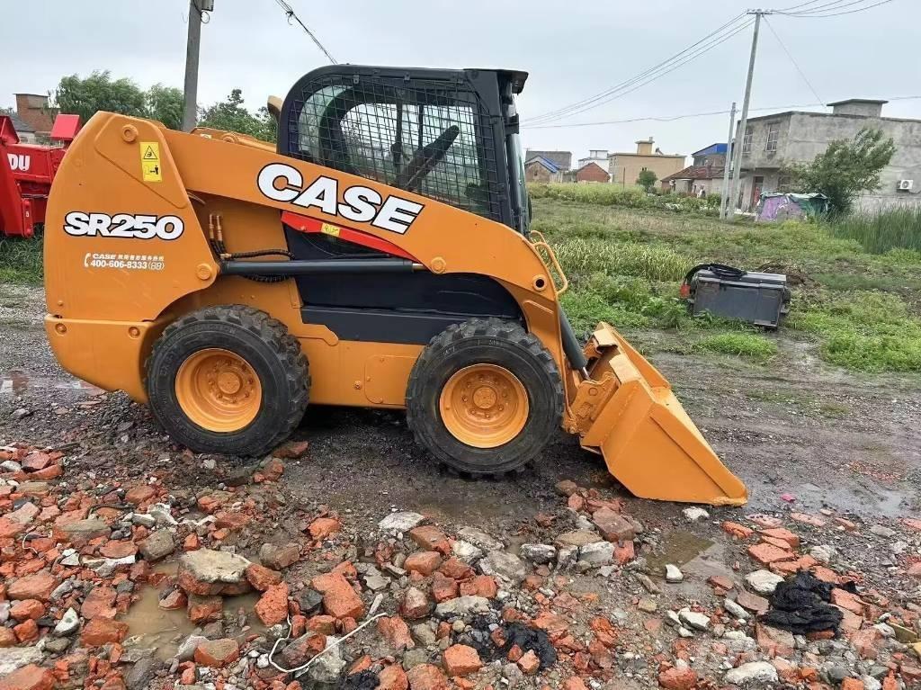 CASE SR 250 Šmykom riadené nakladače