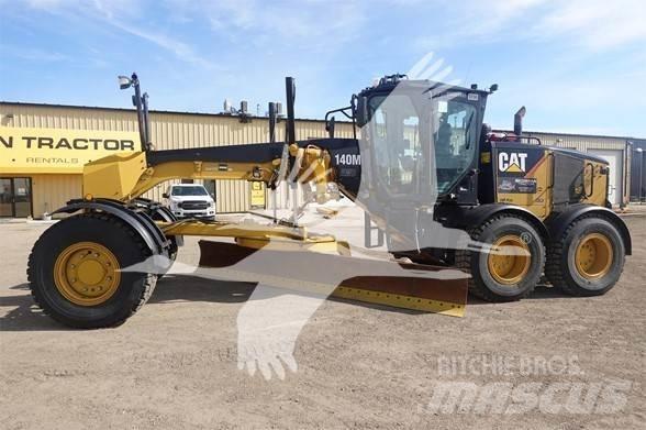 CAT 140 AWD Grejdery