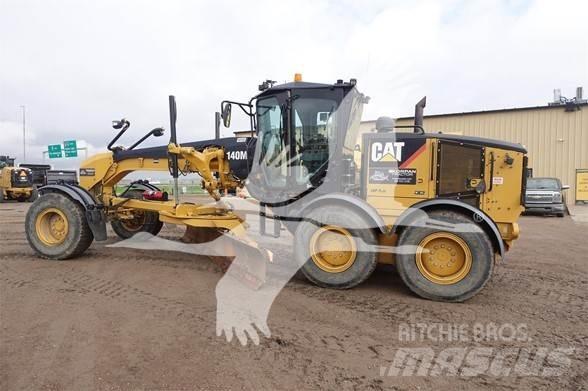 CAT 140M Grejdery