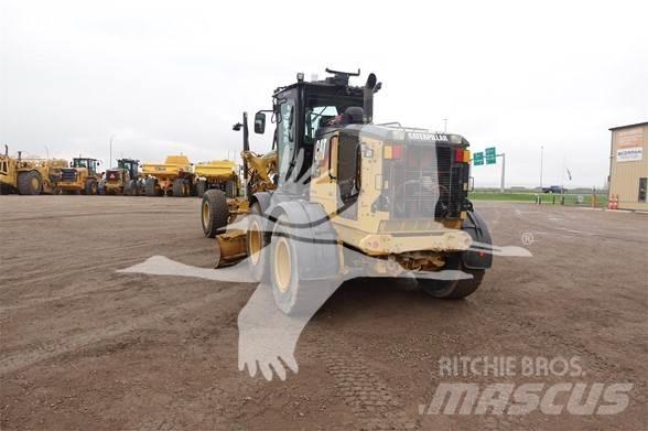 CAT 140M AWD Grejdery