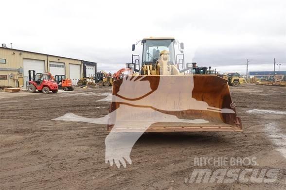CAT 966H Kolesové nakladače