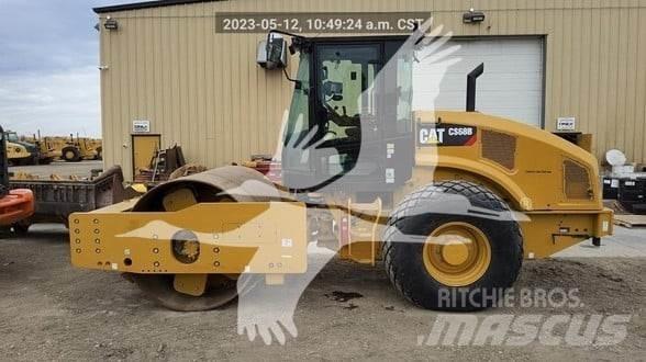 CAT CS68B Ťahačové valce