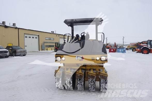 CAT CW16 Pneumatikové valce