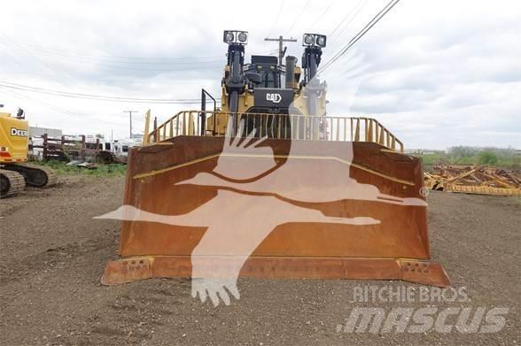 CAT D9 Pásové dozéry