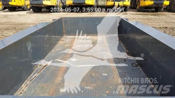 JLG UT 914 Vyklápacie prívesy