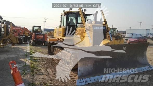 Komatsu D65PX Pásové dozéry