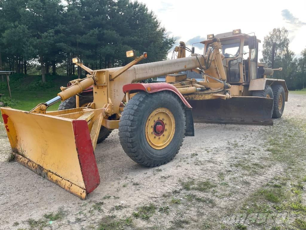 Lokomo AH 172 Grejdery