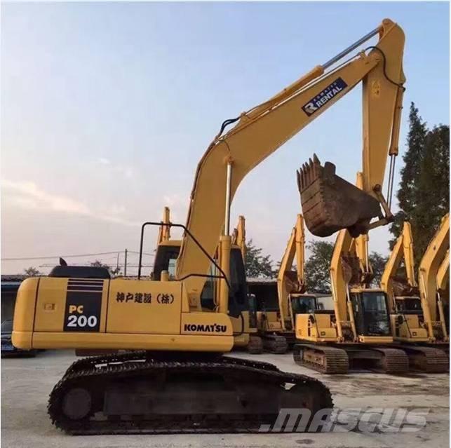 Komatsu pc200-7 Pásové rýpadlá