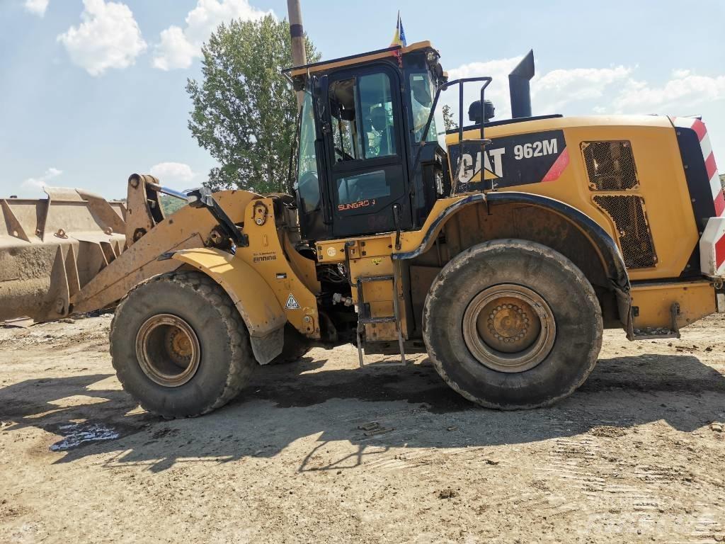 CAT 962 M Kolesové nakladače
