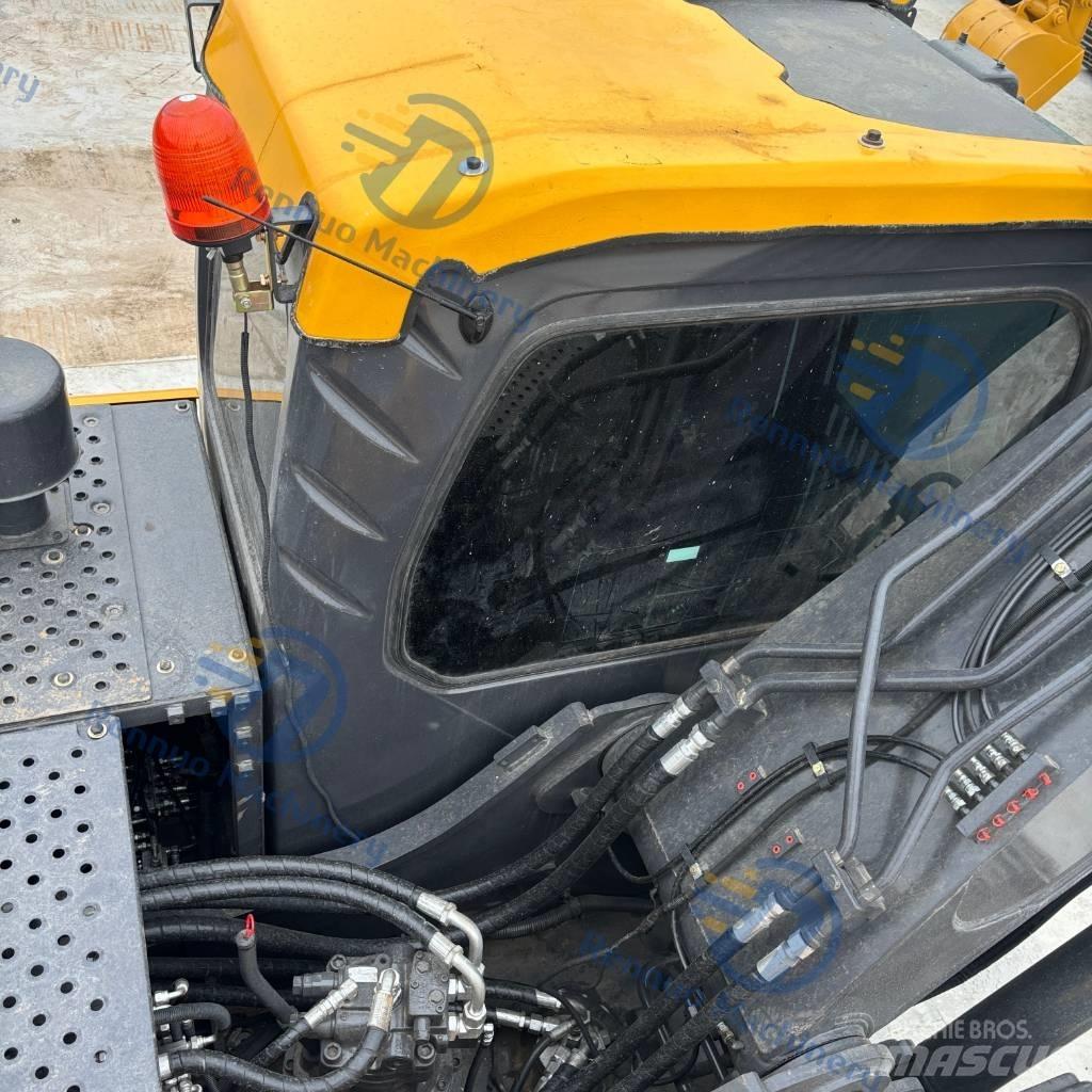 Volvo EC210 Pásové rýpadlá