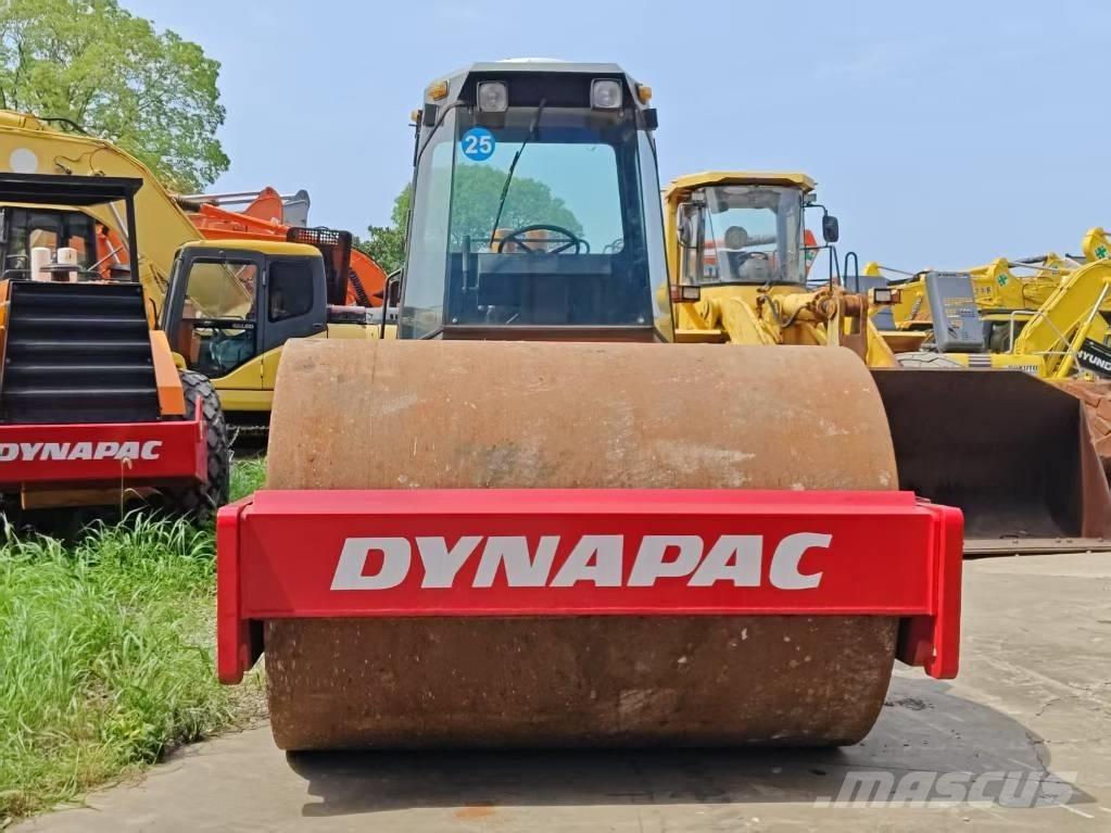 Dynapac CA 25 D Ťahačové valce