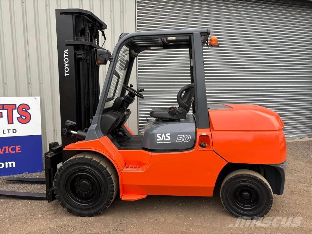 Toyota 7 FDA 50 Dieselové vozíky