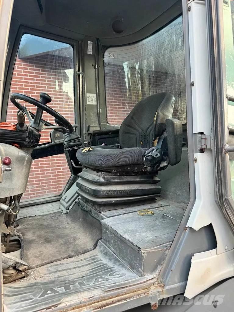 Atlas AR65 Kolesové nakladače