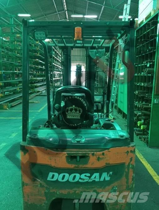 Doosan B 18 T-7 Akumulátorové vozíky