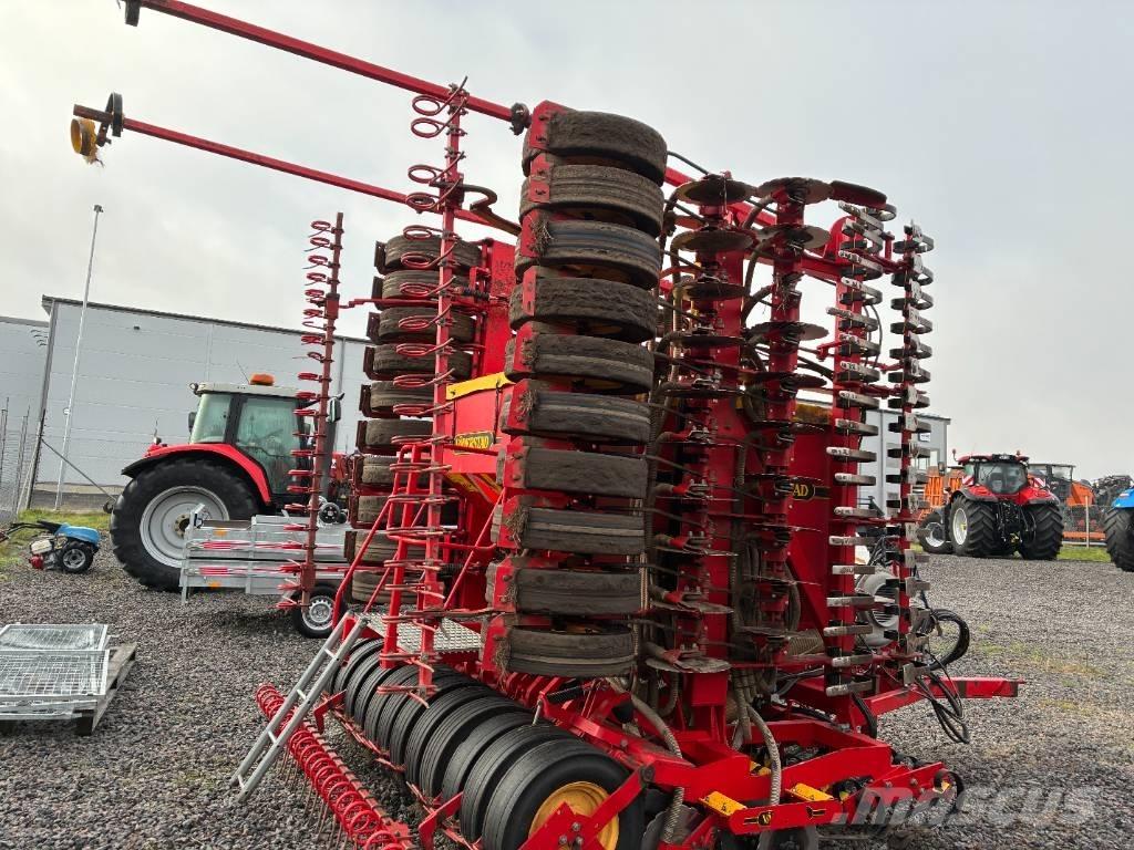 Väderstad Rapid800 Mechanické sejačky